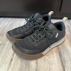 Chaco Sidetrek Hiking Shoes Sneakers, Black Low Top Arch Support, Women's US 6.5